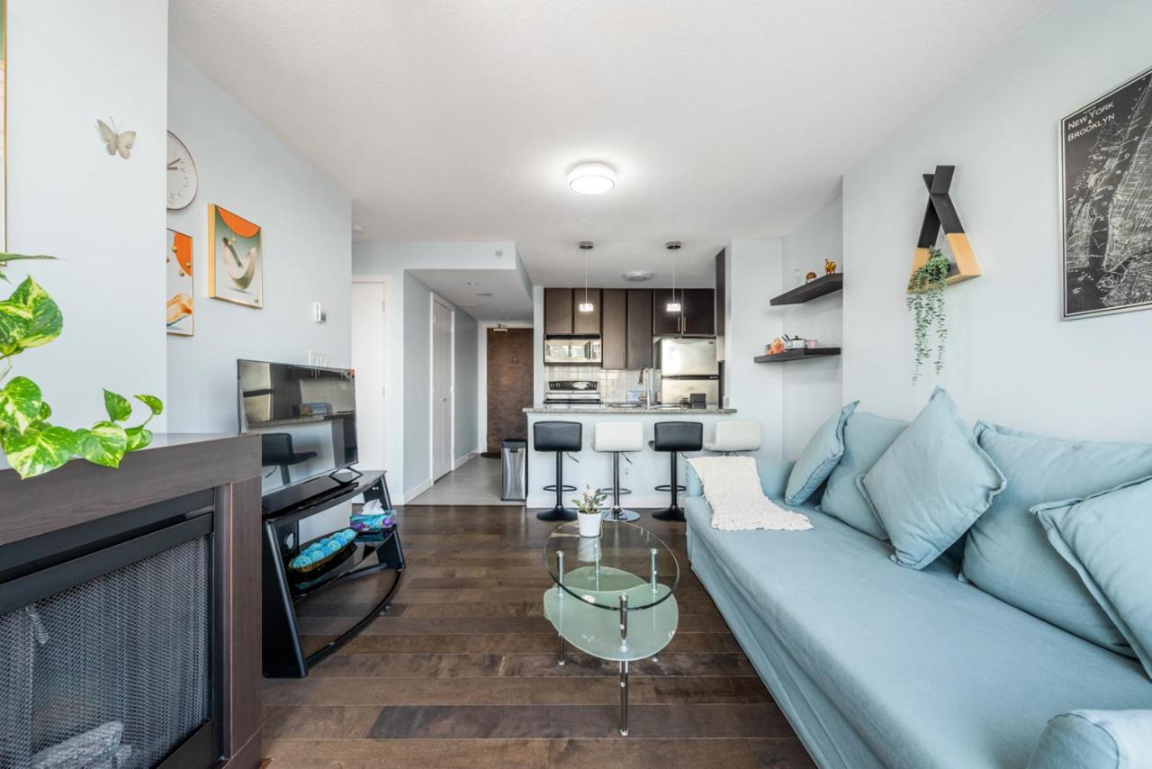 Downtown 1 Bedroom Water View Condo Ванкувер Екстер'єр фото