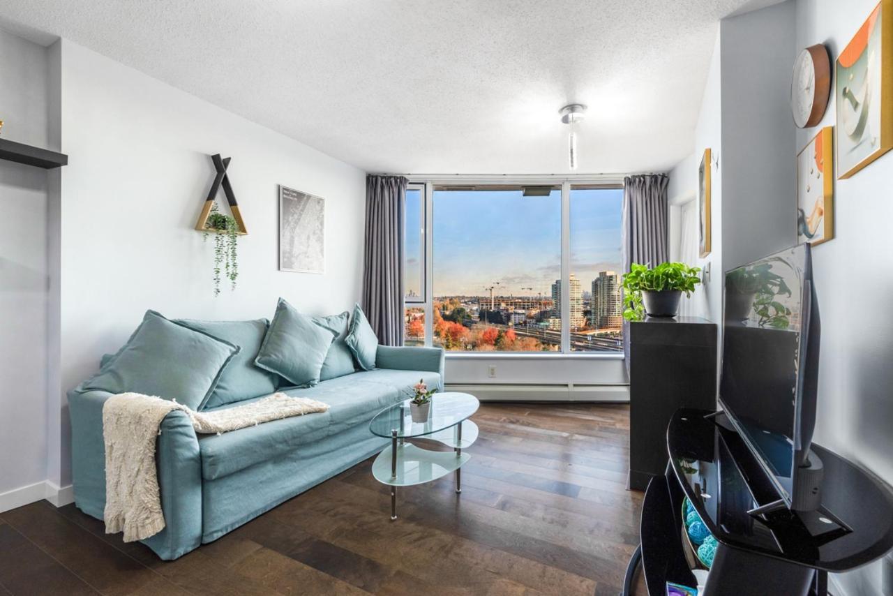 Downtown 1 Bedroom Water View Condo Ванкувер Екстер'єр фото